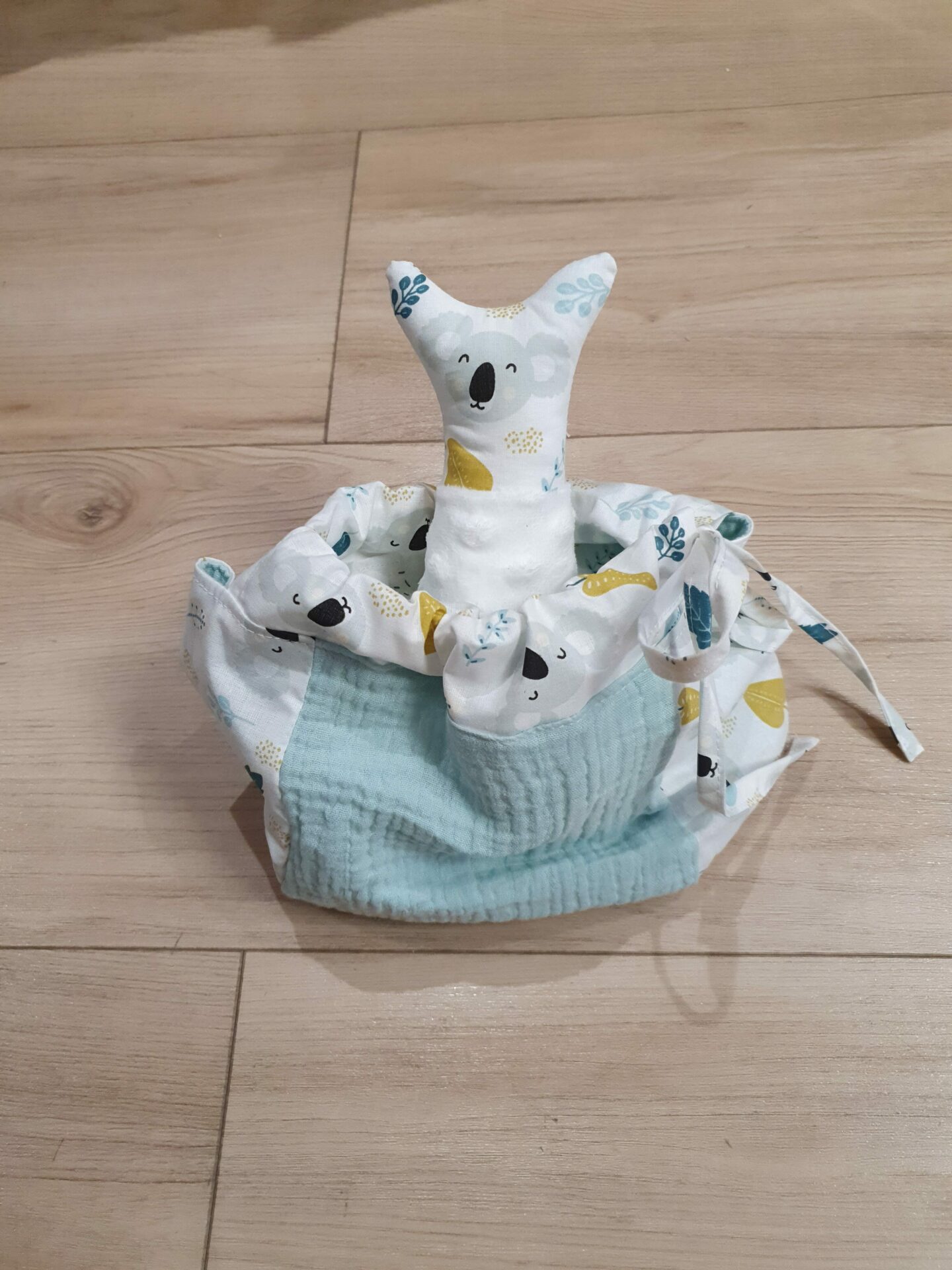 jouet bébé et doudou