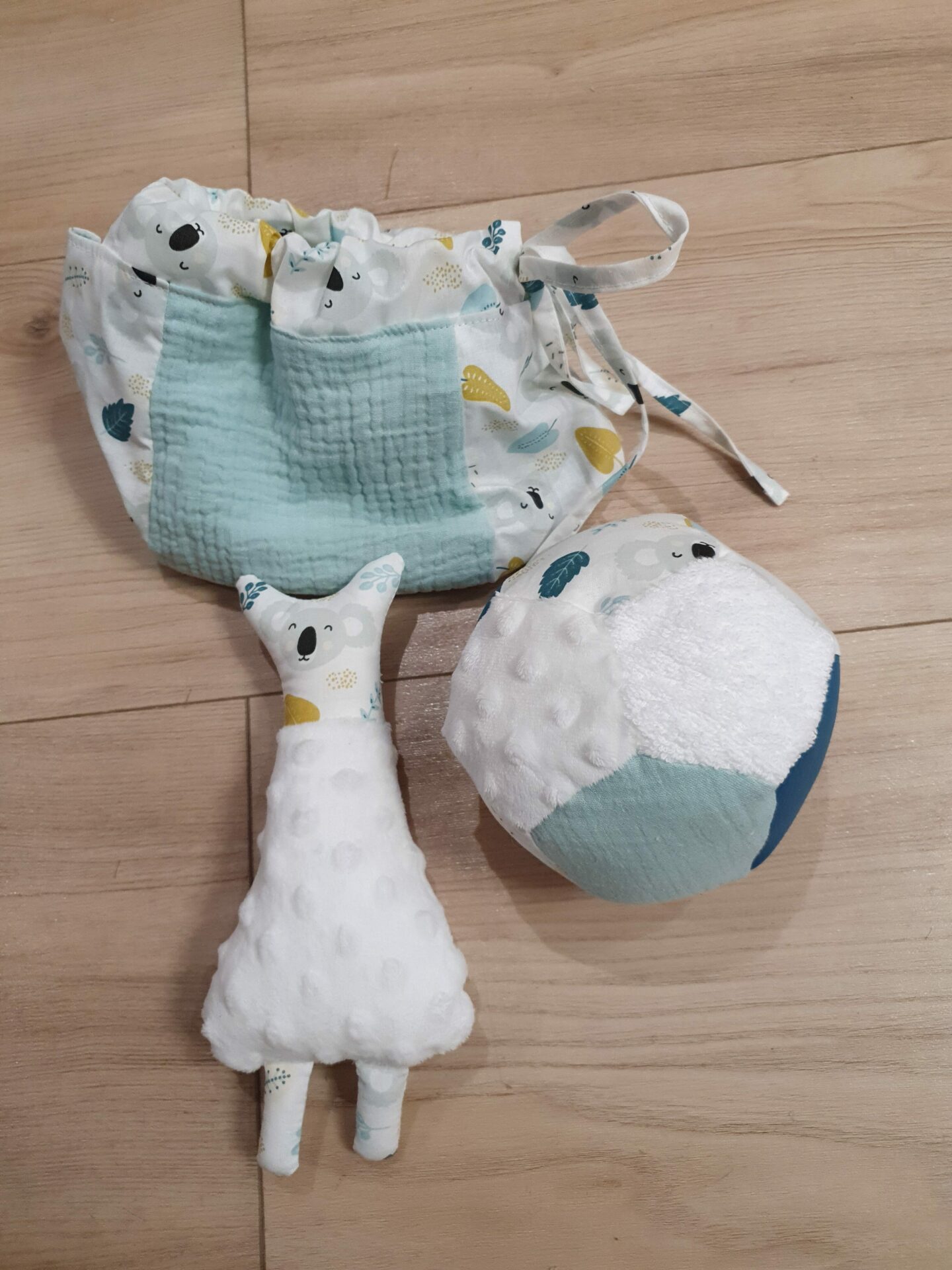 jouet bébé et doudou