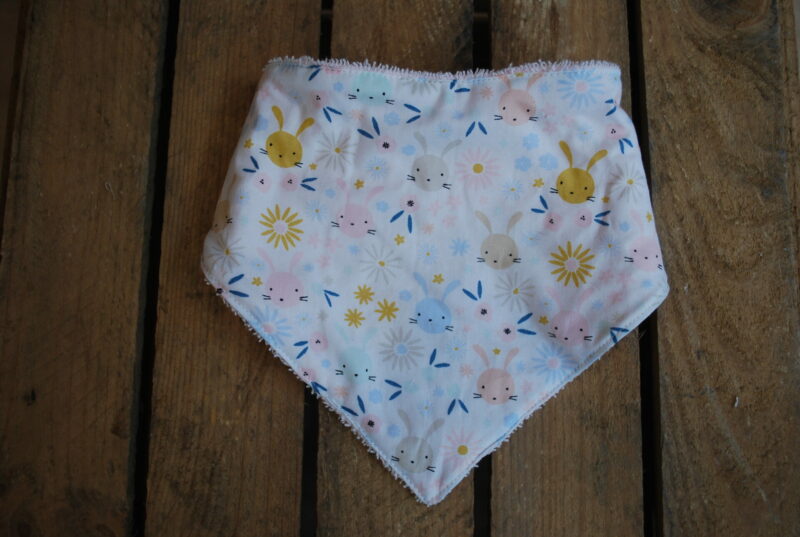 bavoir bandana bébé